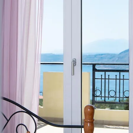 Souda Bay View With Private Pool Near Chania City Exterior photo